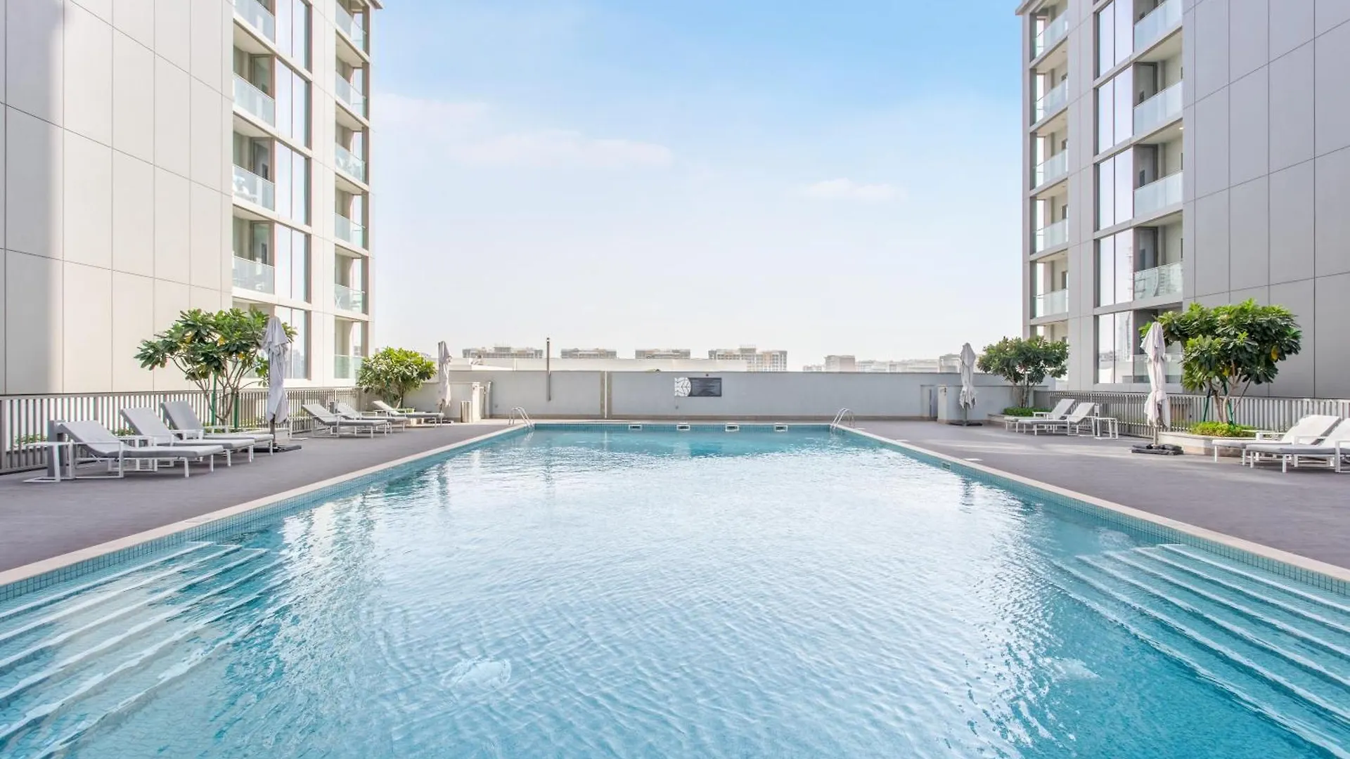 Stay By Latinem Luxury 1Br Holiday Home Cv A2805 Near Burj Khalifa Dubai Apartment